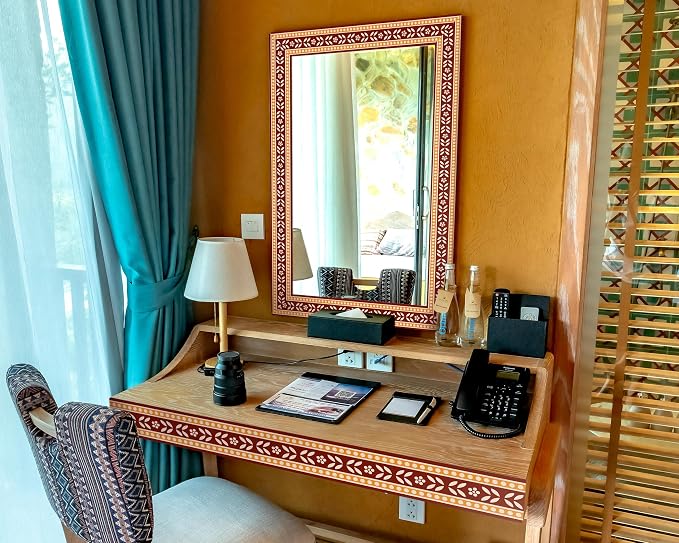 FLFK Mirror Frame Border