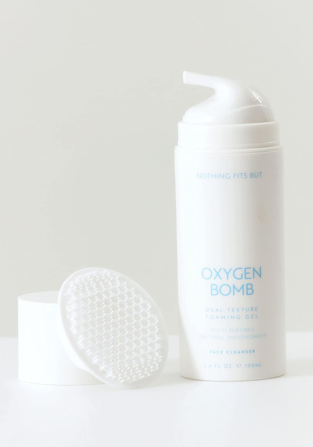 NOTHING FITS BUT Oxygen Bomb with Brush Pad