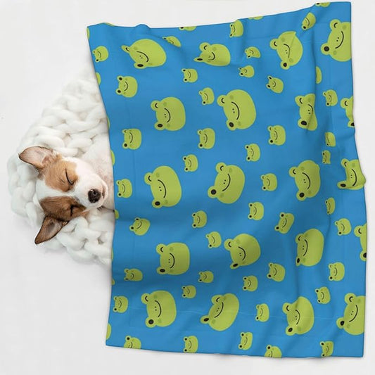 Two Sided Plush Pet Blanket for Crates Carriers Home Use, Colorful Pattern Adorable Frog Face Pattern, Reversible Throw with Cozy Dot Fabric and Silky Reverse for Small Large Pets