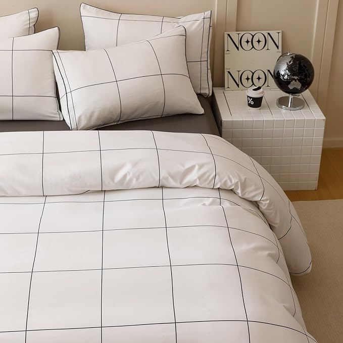 KAREVER White Grid Comforter Cal King Women Black Square Lines Checkered Bedding Set California King White Plaid Comforter Cal King Size