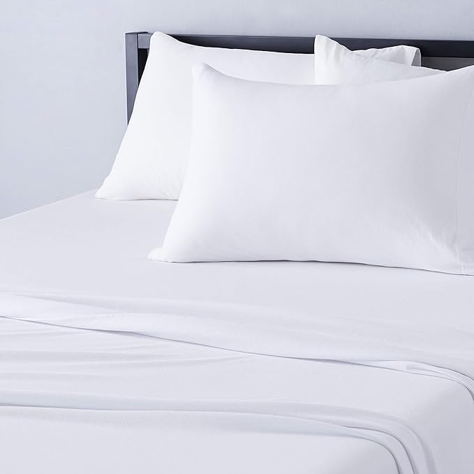 Amazon Basics 3 Piece Bed Sheet Set, 100% Cotton Jersey, Includes Super Soft, Flat and Fitted Sheets, Pillowcase, Twin, White, Solid