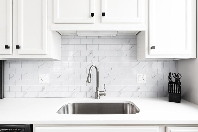 StyloVue 4 Pieces Peel and Stick Backsplash
