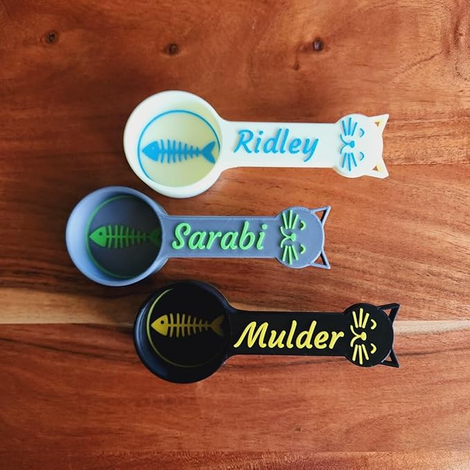 Personalized Cat Food Scoop, Cat Food Measuring Cup with Name, Kibble Scoop (13.33 oz - 1 2/3 cups)