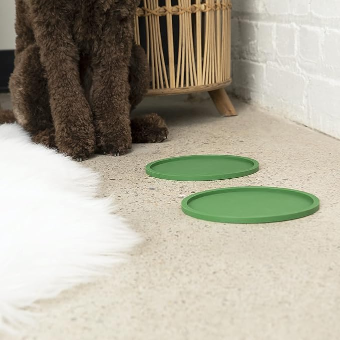 Waggo Habit Silicone Dog Placemat – Set of 2 Modern Heavyweight Silicone Dog Food Mats, Dishwasher Safe, Non-Slip, Solid Color – Black (Small, 6")