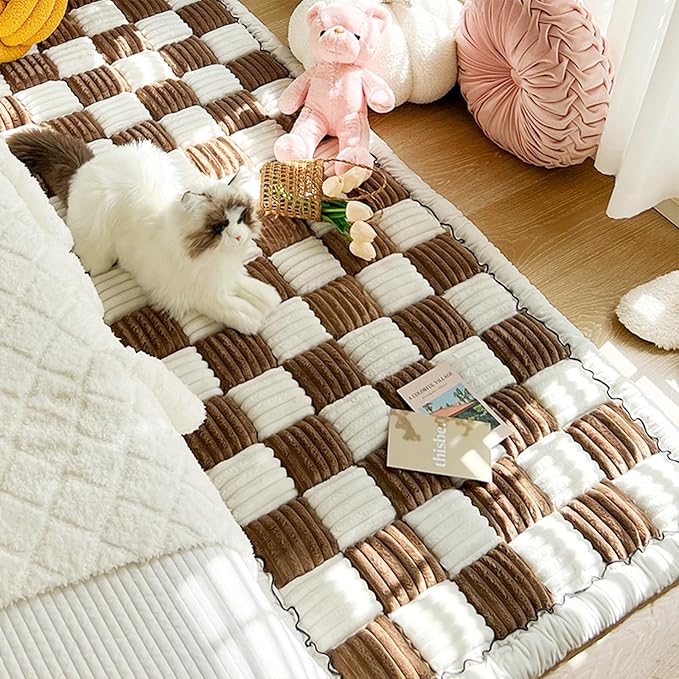 FunnyFuzzy Cream-Coloured Plaid Square Pet Mat Bed Couch Cover, Winter Thickened Dog Bed Cover Pet Blanket Sofa Couch Furniture Protector For Kids Dog Cat(Size:19.6*19.6 in,Color:Dark Brown)