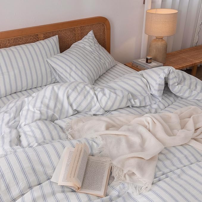 BESTOUCH Duvet Cover Set 100% Washed Cotton Linen Feel Super Soft Comfortable Chic Lightweight 3 PCs Home Bedding Set White & Cornflower Blue Stripes King