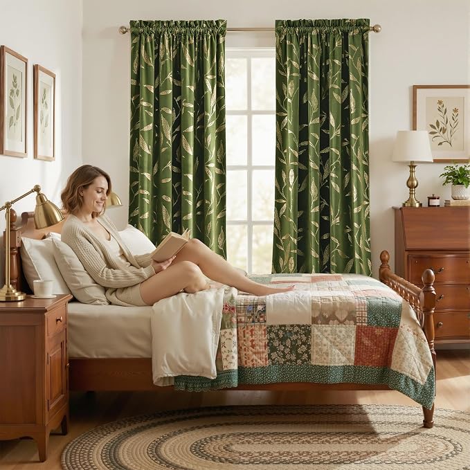 NICETOWN Leaf Patterned Green Velvet Curtains 96 inches Long 2 Panels Gold Foil