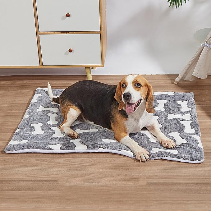 Dog Throw Blankets Warm Pet Cover Blankets, Couch Bed Furniture Protection Kitten Bed Blankets Cat Blankets Puppy Sleeping Mats for Small Medium Dogs Cats (100 * 70cm,Style 1)
