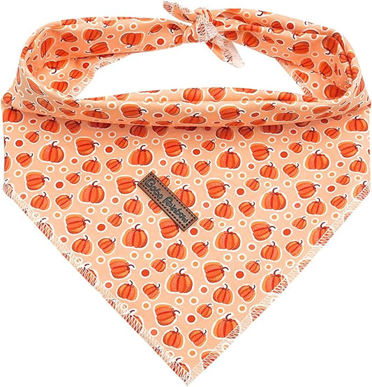 Dog Bandana, 1PC Pumpkin Print Dog Bandanas Halloween Bandanas Fall Bandanas Comfortable Bandanas Bibs Scarf Square Soft Dog Kerchief Pet Bandanas for Small Medium Large Dogs