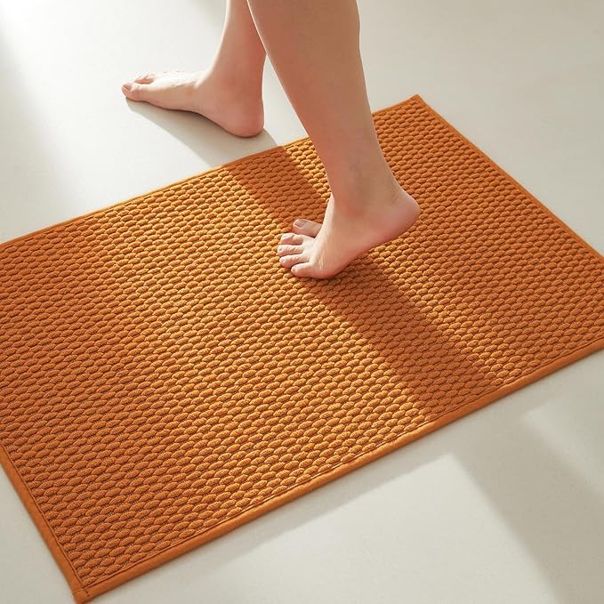 Bathroom Rugs Non Slip Washable, Super Absorbent Thin Bath Mat Small Quick Dry Low Pile Bathroom Rug, Orange 20"x30"