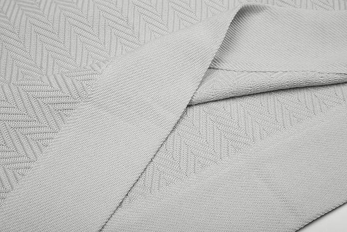 Threadmill Luxury Cotton Blankets for Twin Size Bed | All-Season 100% Cotton Twin Blanket for Bed | Herringbone Soft & Cozy Fall Thermal Blanket, 350GSM, 68x90 inches | Light Grey