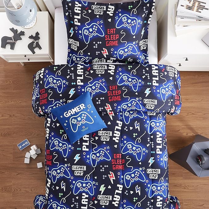 Kids Comforter Set Twin Size for Boys, Glow in The Dark Gamer Bedding Set 1 Comforter, 1 Decor Pillow, 1 Pillow Sham, Twin XL Comforter Set Dorm Bedding