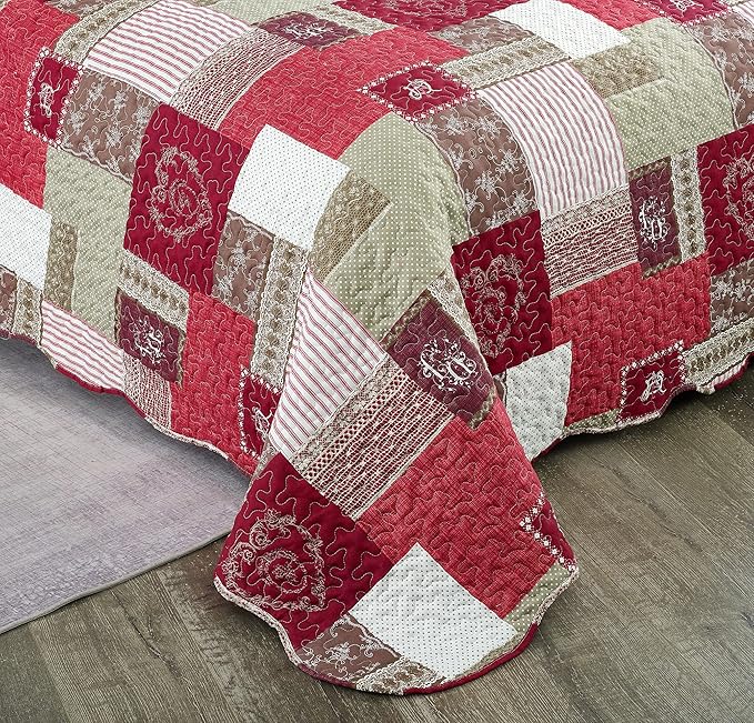 Brilliant Sunshine BurgundyHeart Love, Floral and Lace Patchwork, 3-Piece Quilt Set with 2 Shams, Reversible Bedspread, Soft Lightweight Coverlet, All-Season, Full/Queen, Burgundy